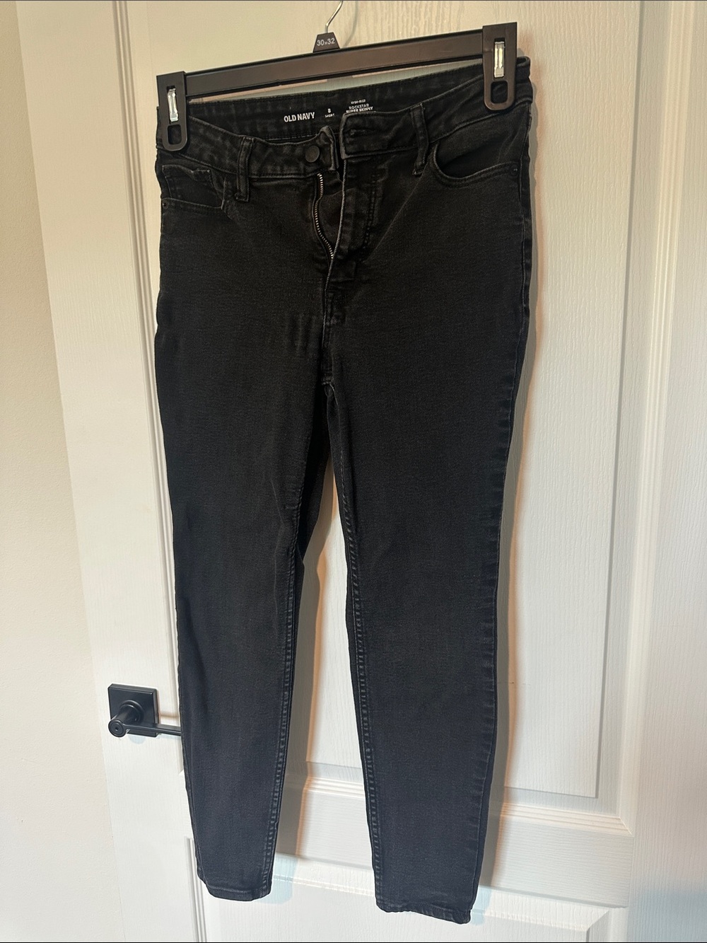 Women’s Old Navy Black High-Rise Super Skinny Jeans - Women's Stretch Denim